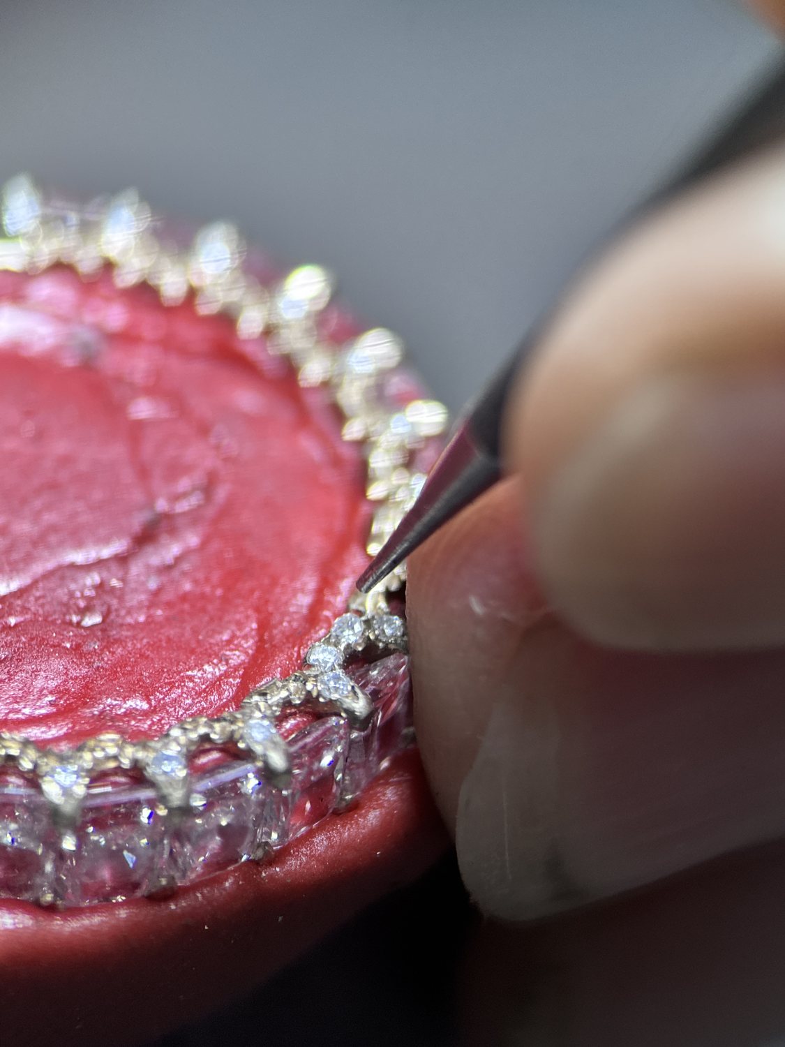 Sample production - stone setting